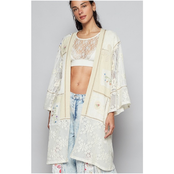 POl Floral Embroidered Crochet Reverse Stitch Open Front Cardigan - Picture 3 of 4